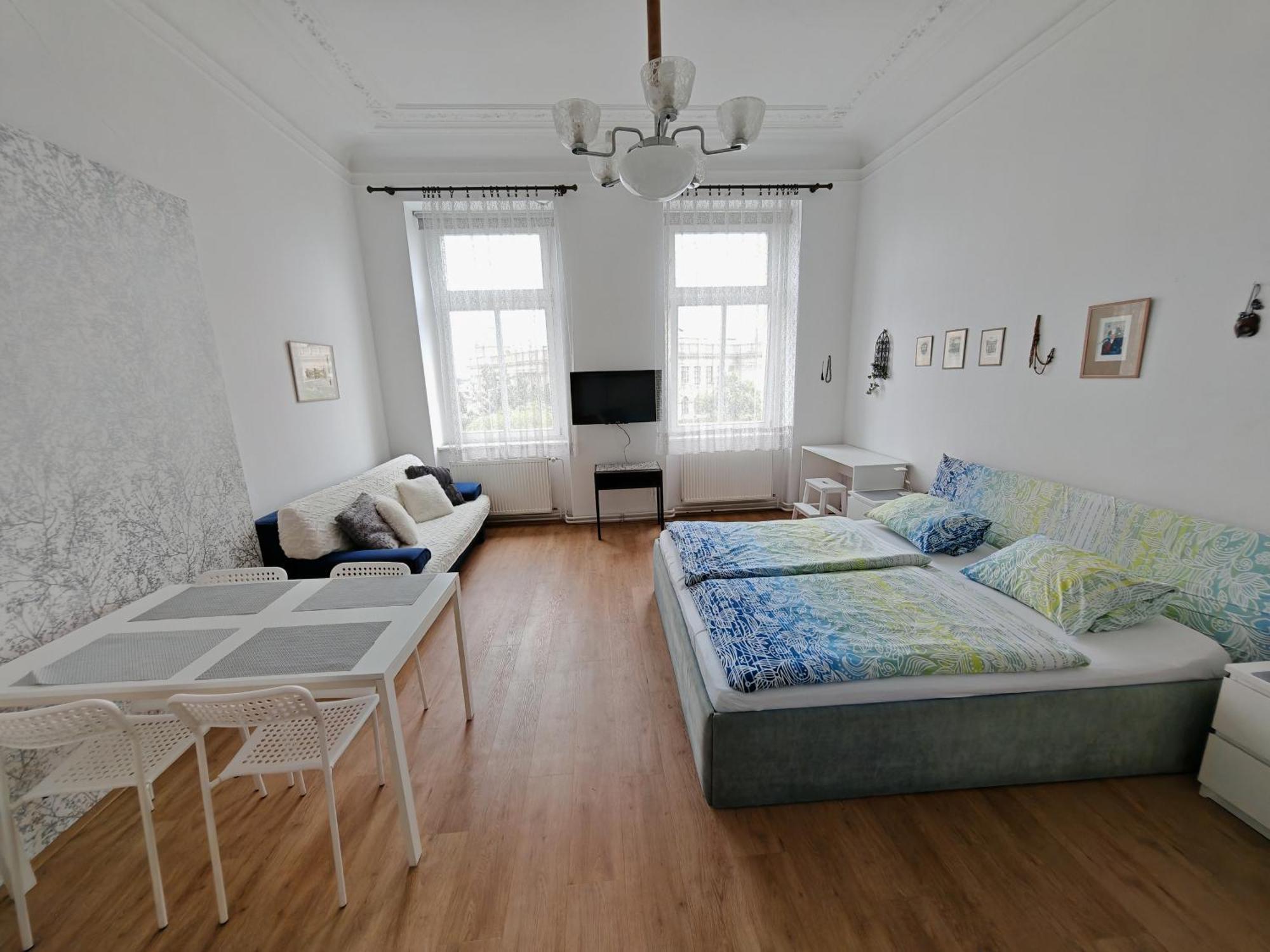 Apartments Katarina Прага Экстерьер фото