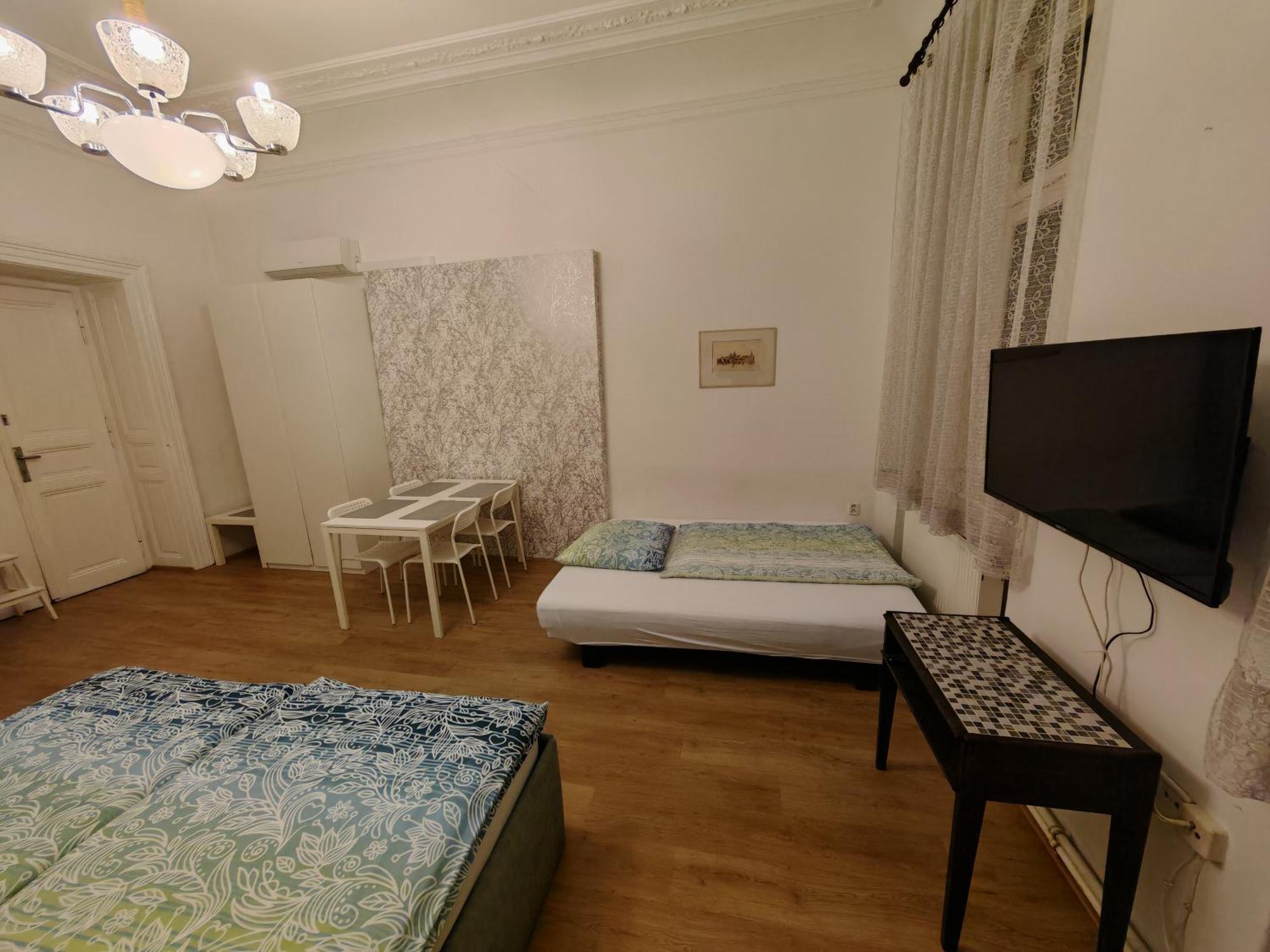 Apartments Katarina Прага Экстерьер фото