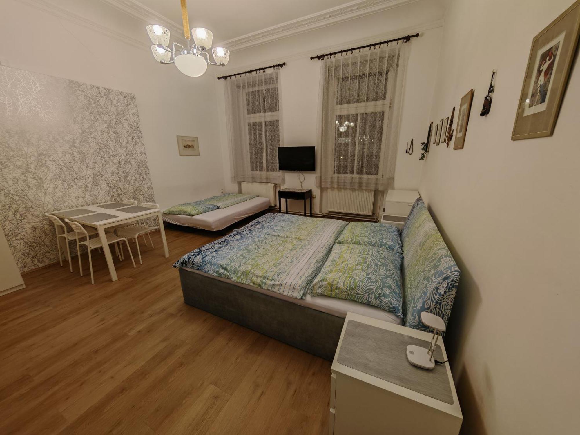 Apartments Katarina Прага Экстерьер фото