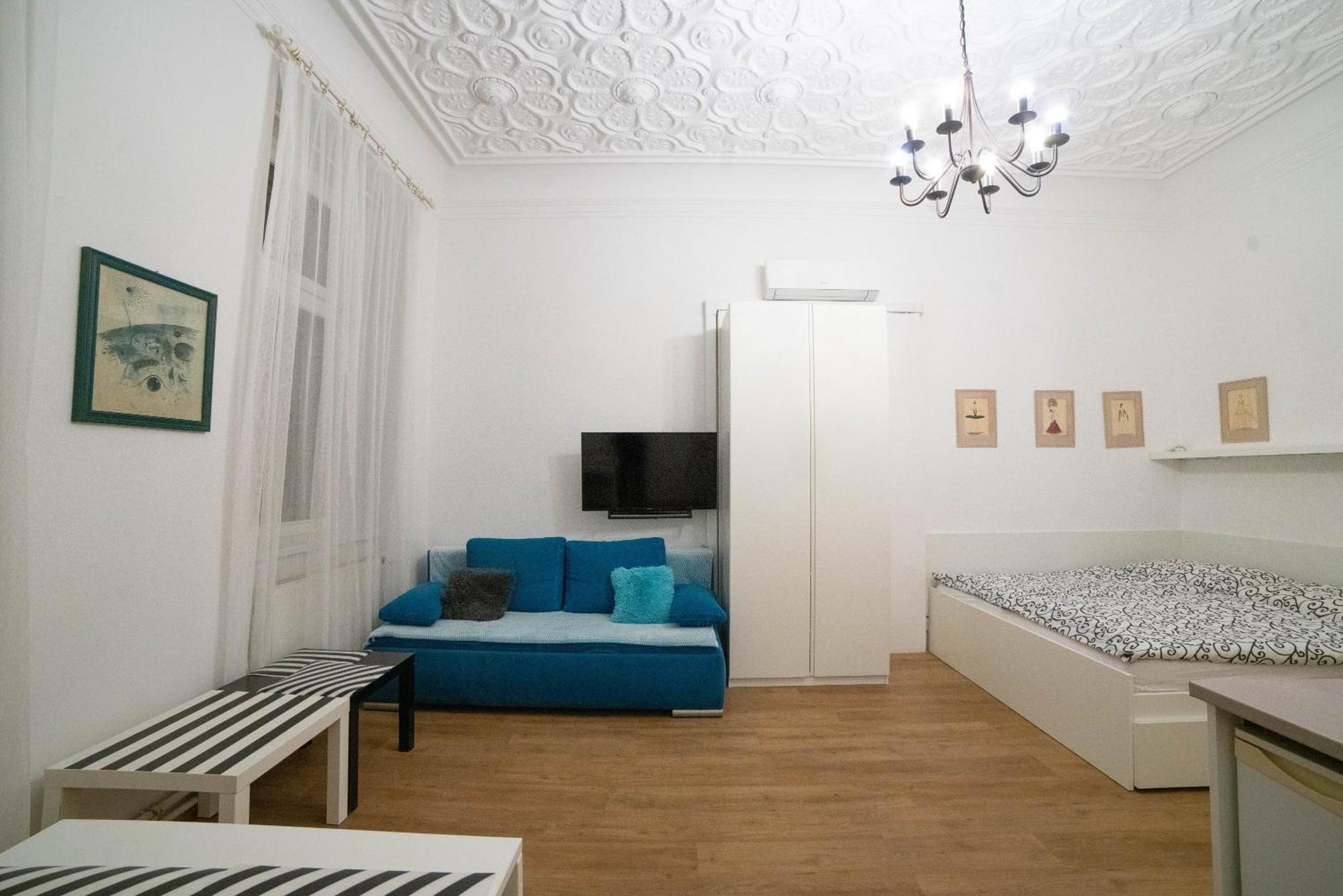 Apartments Katarina Прага Экстерьер фото